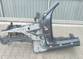 MERCEDES W205 ĆWIARTKA PODŁUŻNICA LEWY PRZÓD 755