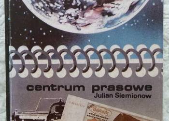 Centrum prasowe Julian Siemionow