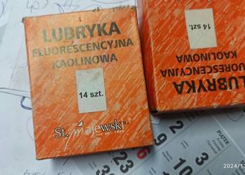 kredka lumineścyncyjna do wycinania wad w drewnie
