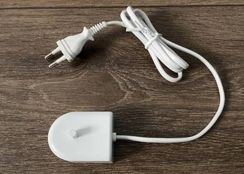 Ładowarka Philips do szczoteczki elektrycznej HX6100