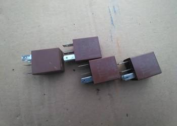 Iveco Daily 16r przekaźnik 34F231301