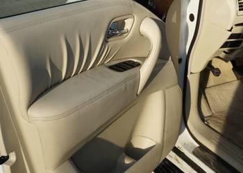 TAPICERKA BOCZEK DRZWI PRZÓD TYŁ L/P INFINITI QX80