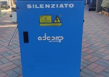 Wyciszona sprężarka tłokowa Silenziato SVM1.5