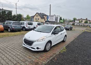 Peugeot 208 *1,4d 68 KM * 152 tys km przebiegu* Zadbany/Nie zgnity