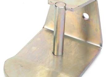 4279616M4 UCHWYT ZAMKA MASKI Massey Ferguson