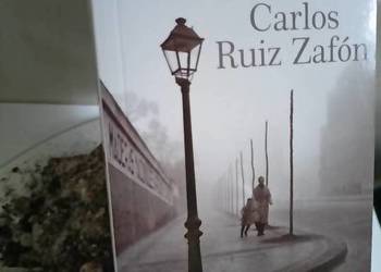 Cień wiatru Zafon books Księgarnia Praga Warszawa Bródno