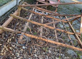 Kultywator 2, 5m z tyłu z wałem strunowym