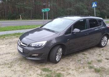 Opel Astra J (2010 - 2019) 1.4 1,4 technicznie Igła, bardzo mały przebieg