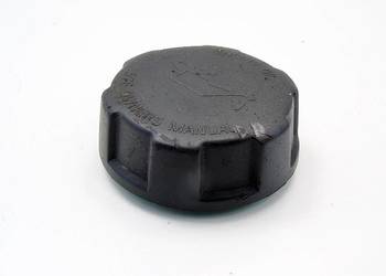 KOREK WLEWU OLEJU 2.0 2.4 2.5 B 20V VOLVO V70 S70 C70 850