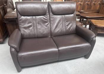 Ładna skórzana sofa kanapa dwuosobowa