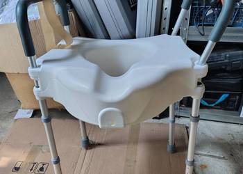 OrtoPrime Wychylana deska sedesowa ze składanymi podłokietnikami – podwyższ