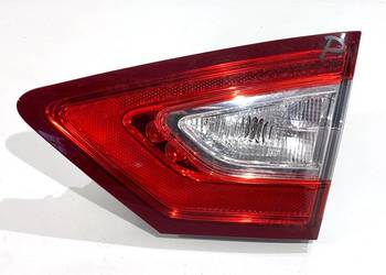LAMPA TYŁ PRAWA WEWNĘTRZNA FORD MONDEO MK5 DS73-13A602-JG Hatchback