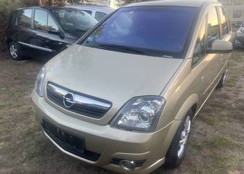 sliczna w automacie