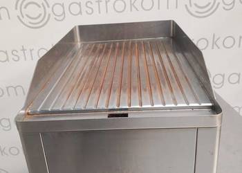 Płyta grillowa ryflowana z linii Redfox FTRC-30E