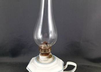 Lampa naftowa
