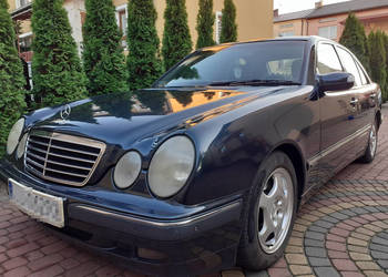 Sprzedam Mercedes-Benz E 270 CDI Klima Automat