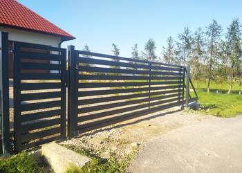 Brama przesuwna