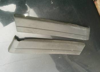 Mercedes W124 listwy dolne błotnika listwa