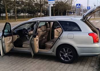 Toyota Avensis kombi