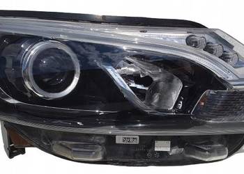 LAMPA PRAWA PRZÓD LED XENON TOYOTA PROACE II EU