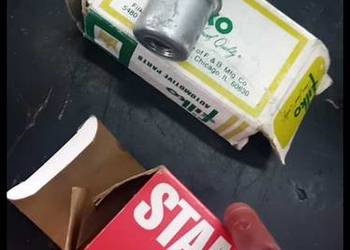 ZAWÓR ODPOWIETRZANIA SKRZYNI KORBOWEJ-2szt
