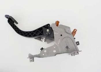 PEDAŁ SPRZĘGŁA NISSAN QASHQAI 1.2 DIGT J11