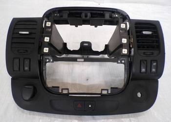 RENAULT TRAFIC III VIVARO B RAMKA ŚRODKOWA RADIA PANELU PRZYCISK