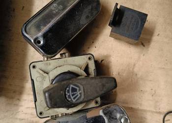 Części Wartburg 353 DDR lampka rejestracji, przekaźnik TGL