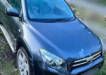 Przód kompletny 1e0 rav 4 III 2.2 d-cat