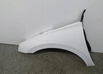 BŁOTNIK LEWY PRZÓD BIAŁY  Skoda Scala I (2019-)