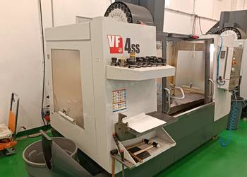 Centrum obróbcze CNC HAAS VF-4SS