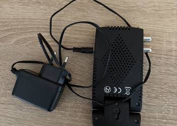 Tuner DVB-T2 MAT-818T SCART (sam dekoder + zasilacz)