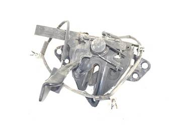 ZAMEK MASKI PRZÓD HYUNDAI i30 Hatchback