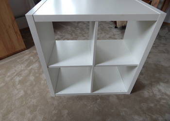 IKEA regał z serii KALLAX