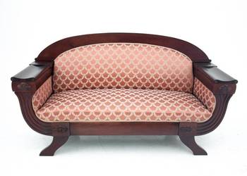 Wiktoriańska sofa, Europa Północna, połowa XIX wieku.