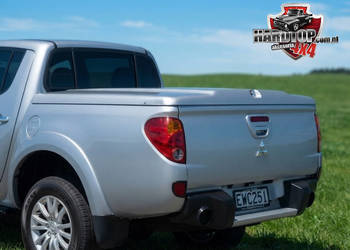 Klapa pokrywa zabudowa paki z tworzywa ABS - Mitsubishi L200 (2009–2015)
