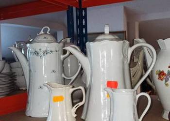 Dzbanek Seltmann Weiden. Germany. Biały, niebieskie kwiatki.