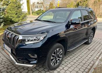 Toyota Land Cruiser LC 2.8 D-4D Invincible VII bezwypadkowa