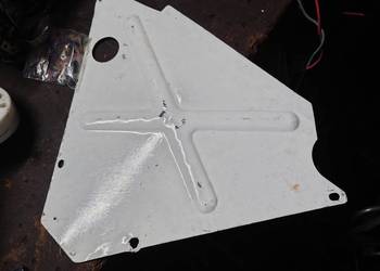 Gaz-69 Osłona silnika – stary typ