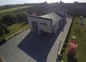 Lokal biurowy/usługowy w dużym budynku usługowym 17m2
