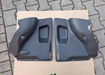 Boczki tyl tylne oslony nadkoli Fiat 126p Maluch Elegant