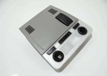 LAMPKA OŚWIETLENIE PODSUFITKI BMW X1 E84 E90 LCI 9225487 (19292912)
