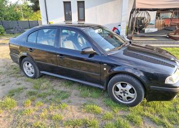 Skoda Octavia 1,6 pierwszy właściciel