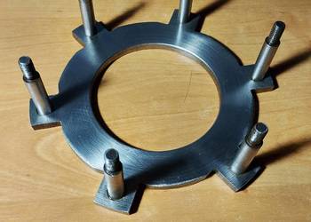 Podstawa sprzęgła z bolcami MZ ES TS ETZ 250 DDR