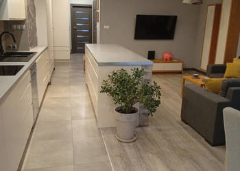 Przestronne mieszkanie 3-pokojowe w świetnej lokalizacji - bezpośrednio!