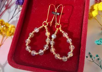 Kolczyki z kamienia naturalnego labradoryt.