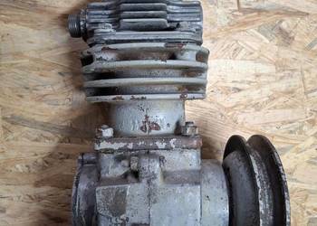 Sprężarka i zbiornik na powietrze Ursus c330m