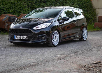 Auta uszkodzone z Niemiec | współpraca | import | Bielefeld | FORD Fiesta