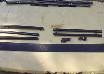 Pontiac fiero spoiler paski klapy tyl 84-85