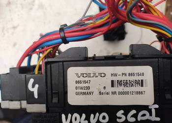 VOLVO S60 I v70 skrzynka bezpieczników 8651547